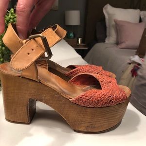 Mia Weaver Platform Sandals